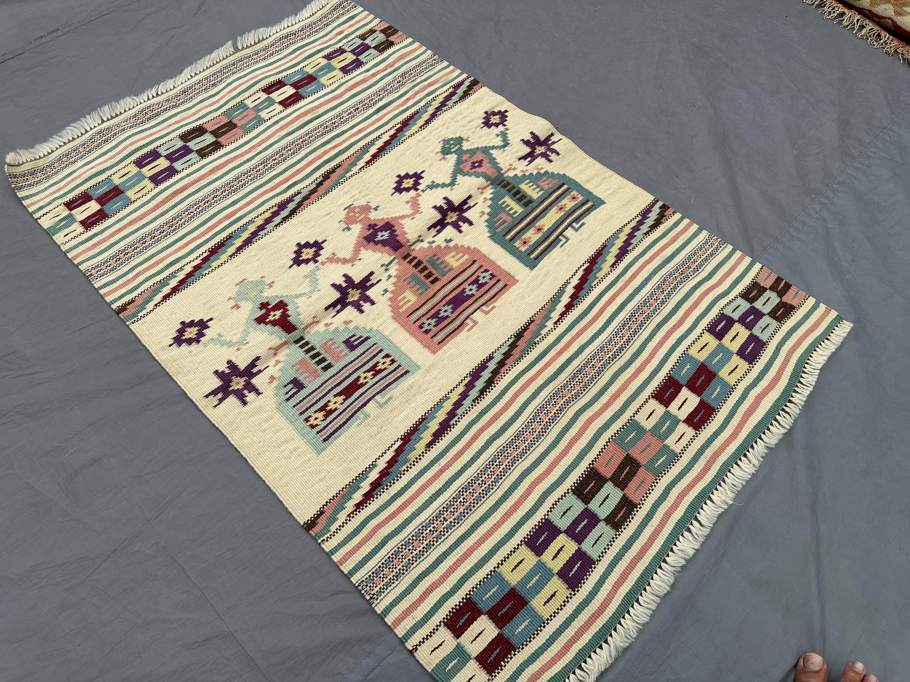 2'9x4'5 Afghan Pictorial Kilim Rug | Handmade Turkish Style Flatweave | Vintage Tribal Wall Decor | Wool Boho