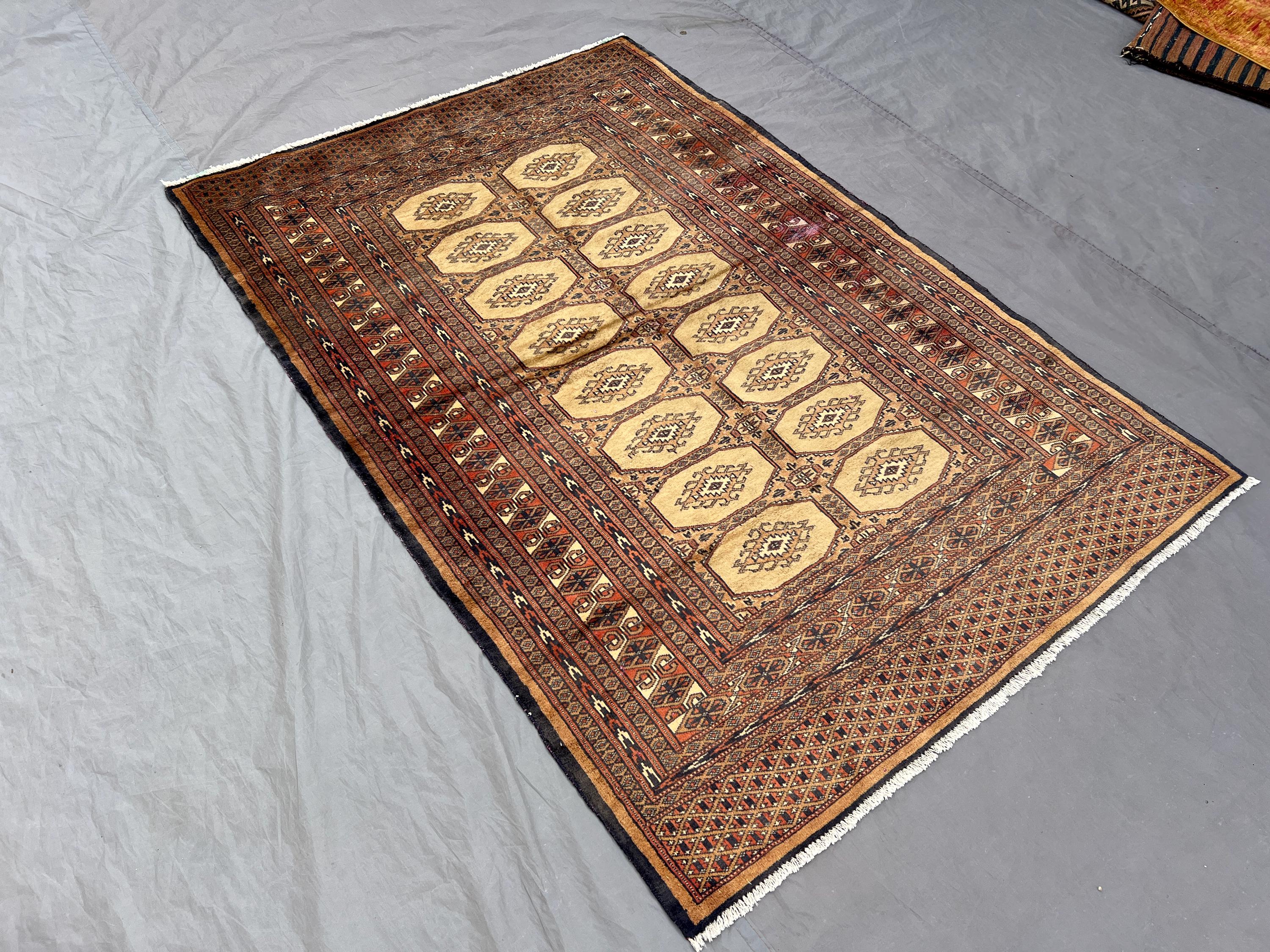 Vintage Pakistani Bukhara Rug 4x6, Hand Knotted Beige Red Wool Area Rug, Geometric Tribal Carpet, Boho Orienta