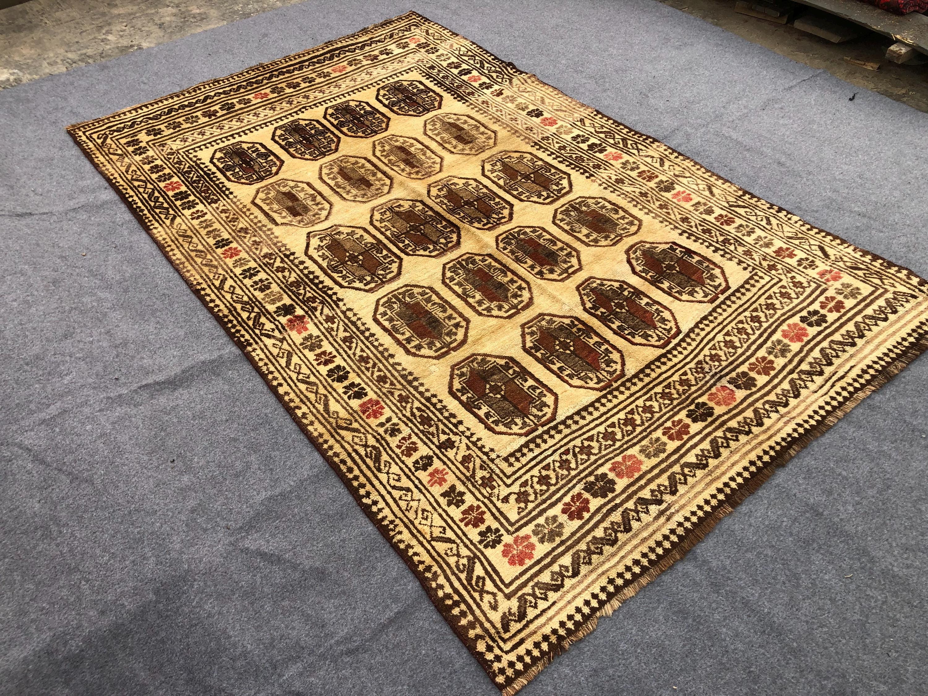 1950s 6x9 ft Geometric Antique Rug / Pill pia Design / Afghan Baluchi Rug/ Turkmen Handmade Wool Rug/ Bedroom rug/ 176x271 cm Rug