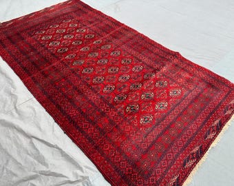 4'0 x 7'5 ft antiek Turkmeens bukharatapijt handgeknoopt wol rood zacht pool geometrisch oosters tribal tapijt Zeldzaam vintage karpet, keukentapijt