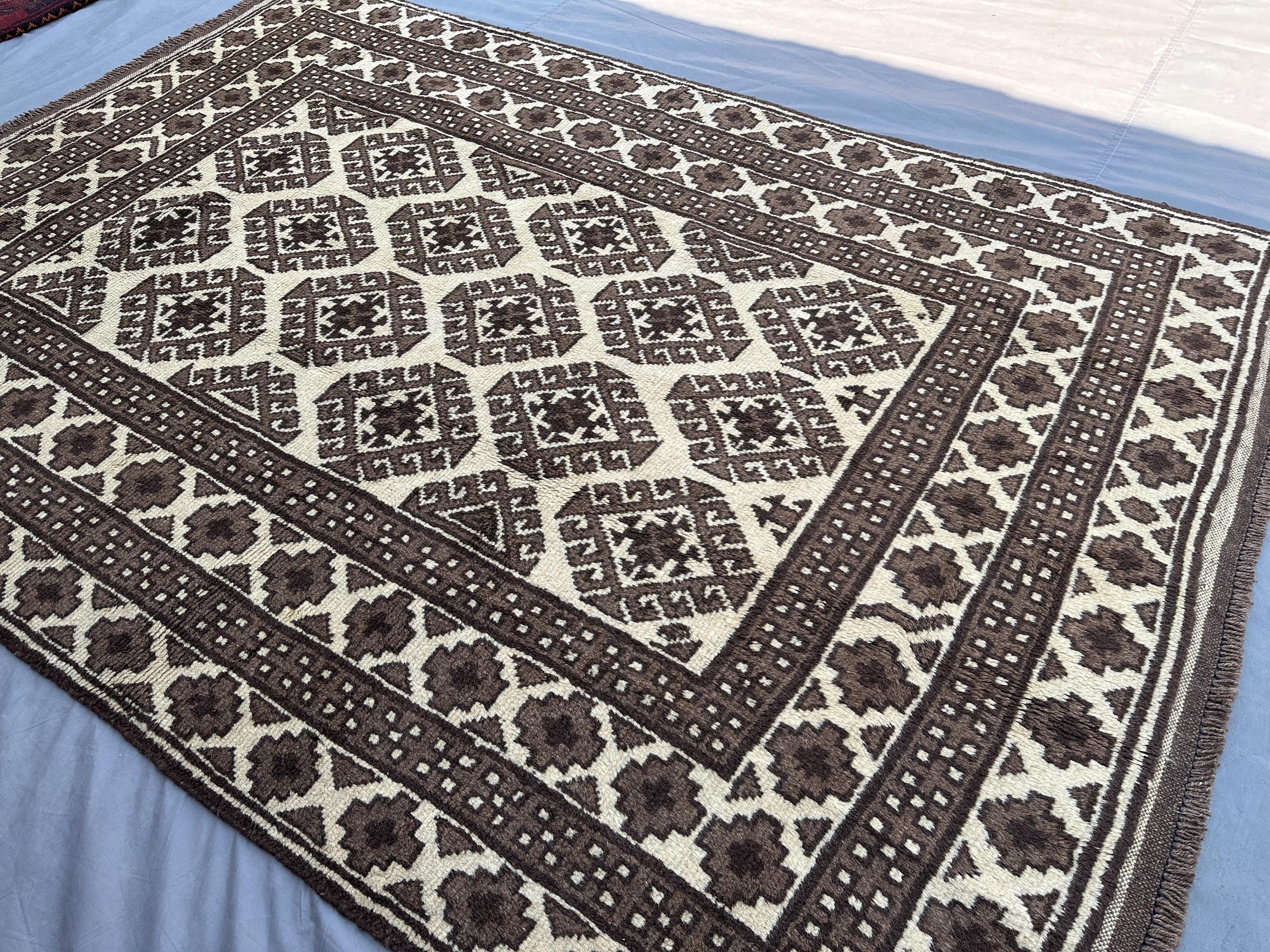 6x8'5 ft, Vintage Handmade Gabbah Rug | Tribal Moroccan High Pile Wool Rug | Modern Area Rug, Bedroom Carpet, Living Room Rug, turkish Rug