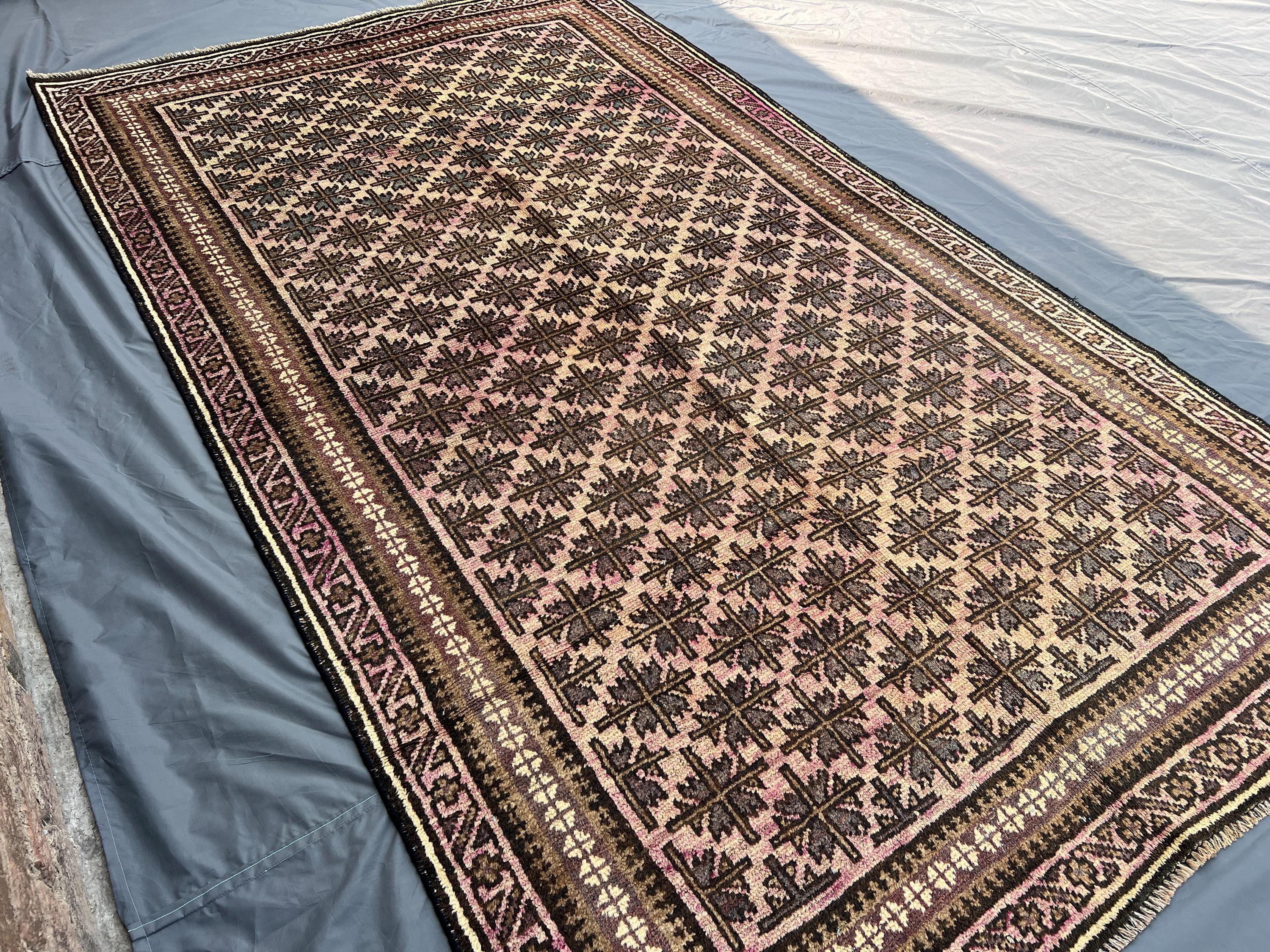 5'6x9'3 ft Antique Afghan Baluchi Rug – 1930s Geometric Low Pile Carpet, Rare Hand Knotted Tribal Wool Area Rug, Vintage Bedroom Rug Decor