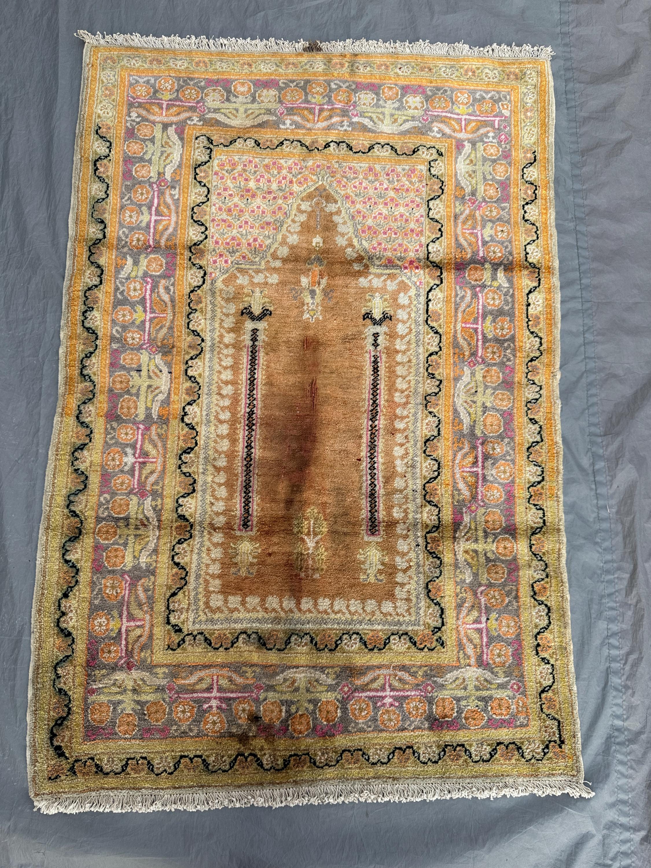 Beige 2'10 x 4'3 Ft Vintage Turkish Hand Knotted Silk Prayer Rug Tribal Mihrab Design Soft Pile Area Rug Decor Beige Gold Pink