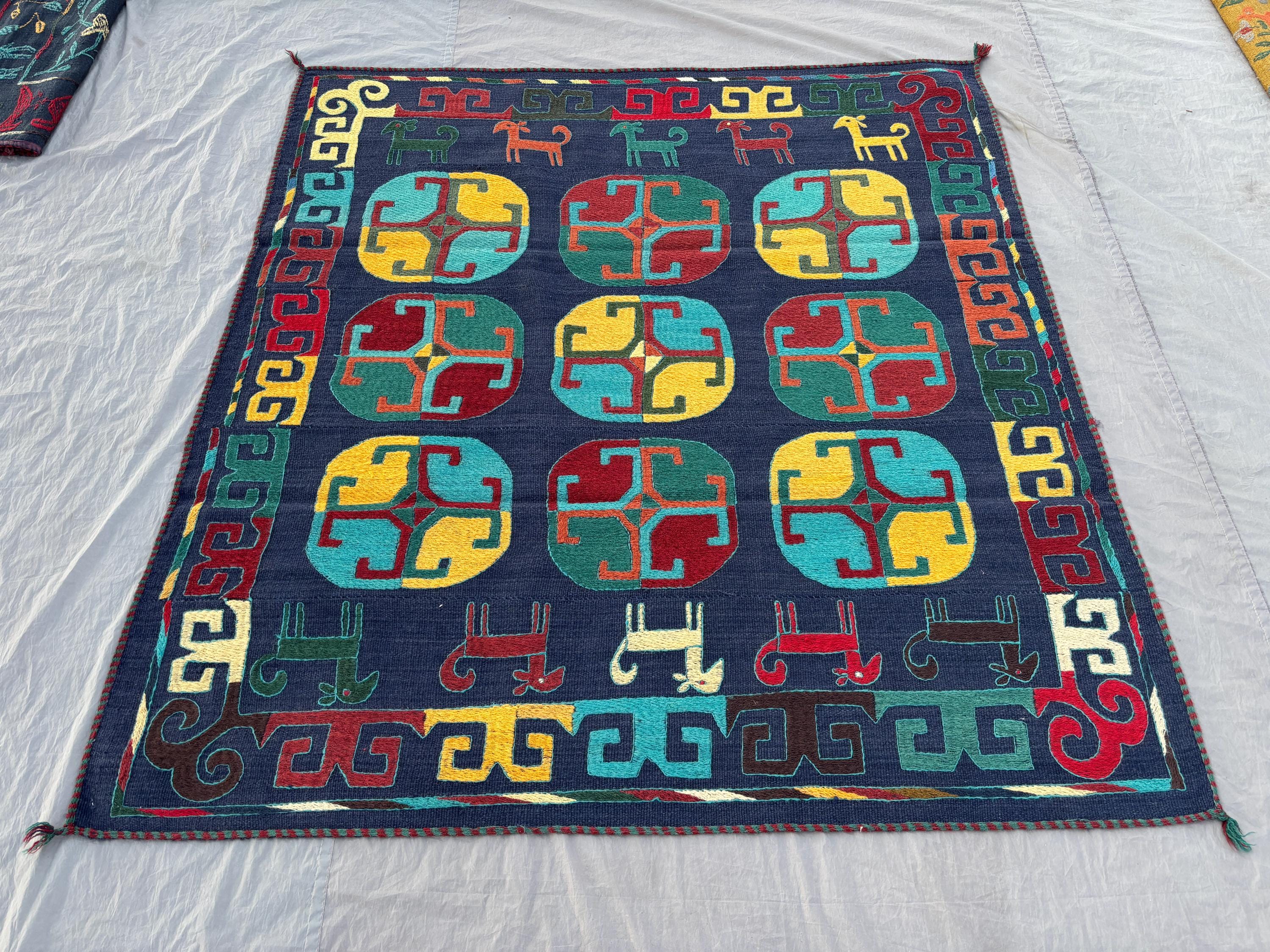 5'6 x 5'11 ft Uzbek Suzani Flat Weave Vintage Hand Knotted Textile Rug, Pictorial Wall Decor, Boho Area Rug, O