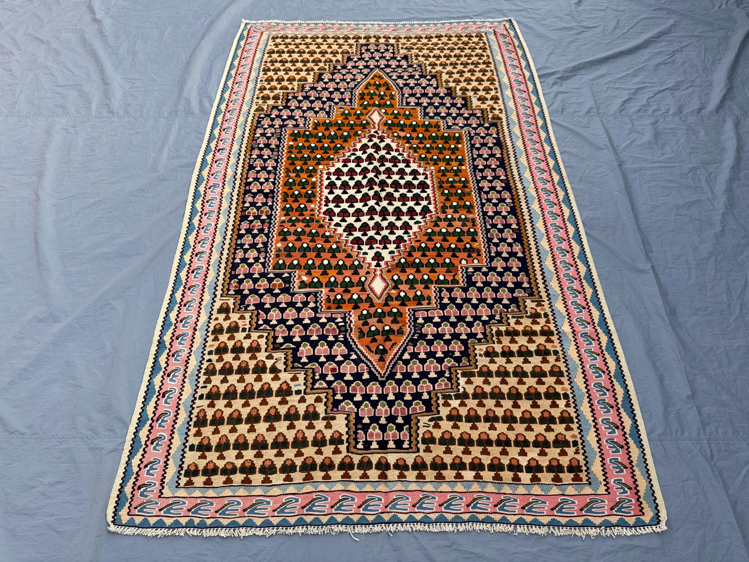 Handwoven Turkish Kilim - Vintage Anatolian Design 5 x 8 ft One of a Kind Flat Weave Large Area Rug Perfect for Living Room Boho Decor