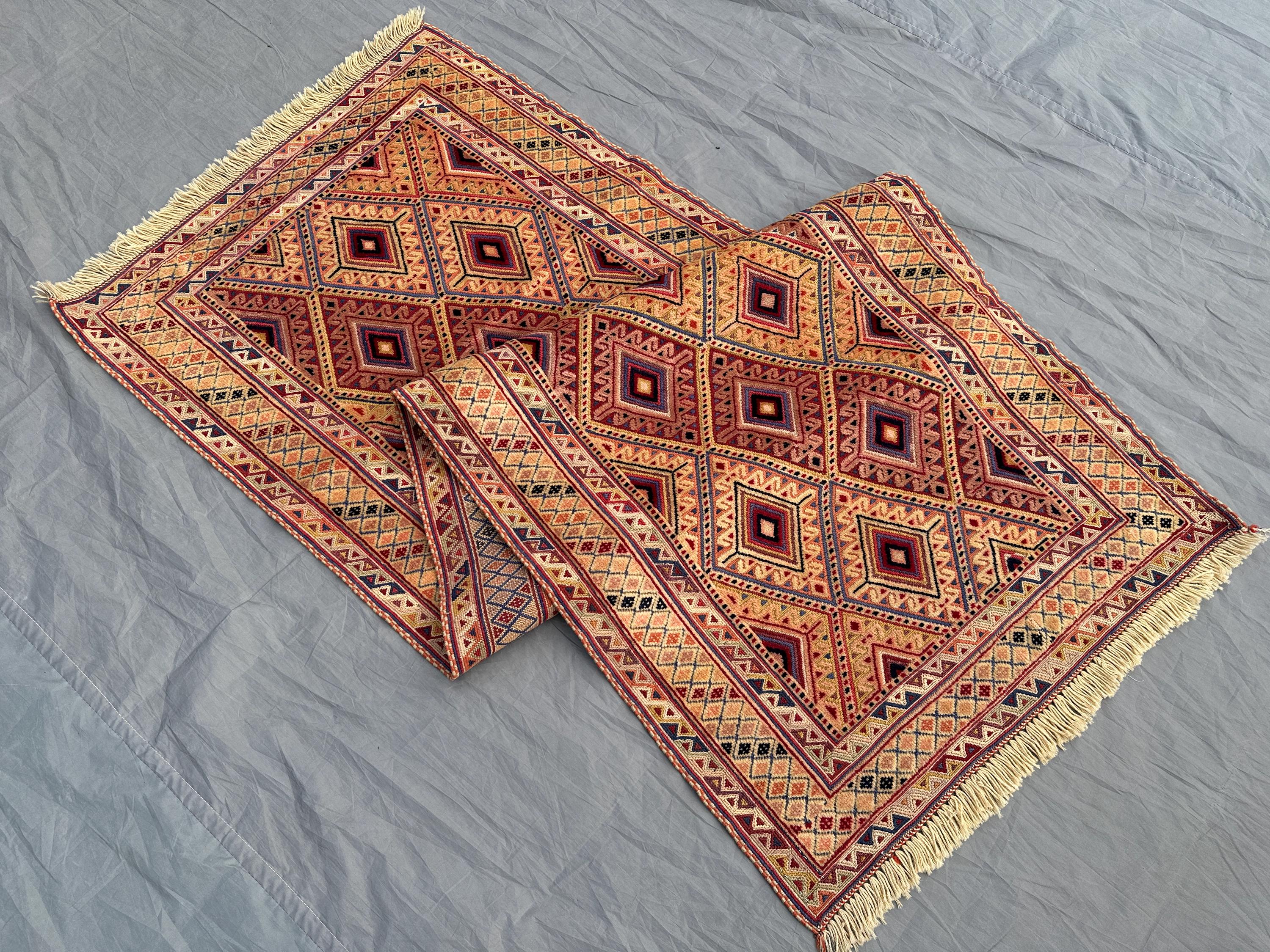 Handwoven Sumak Kilim Runner 2'4" x 6'4" ft – Handmade Turkmen Baluch Rug, Faded Tribal Wool Runner Rug, Vinta
