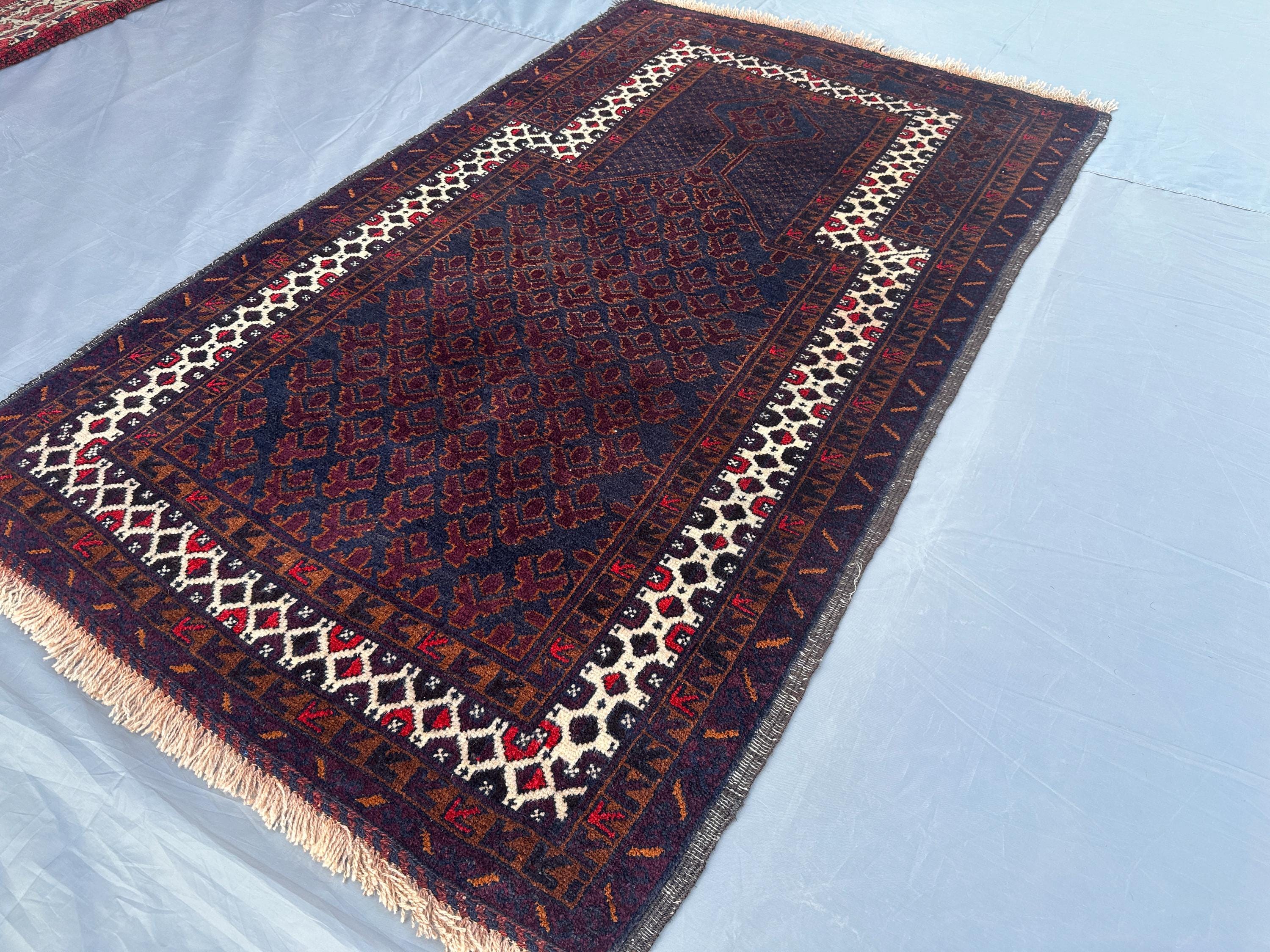 Antique Prayer rug, 2.10x4.7 Ft, Afghan Vintage Prayer Rug, Turkmen Handmade Wool Rug, Baluch Rug, Turkmen Prayer rug, 3x5 Prayer rug
