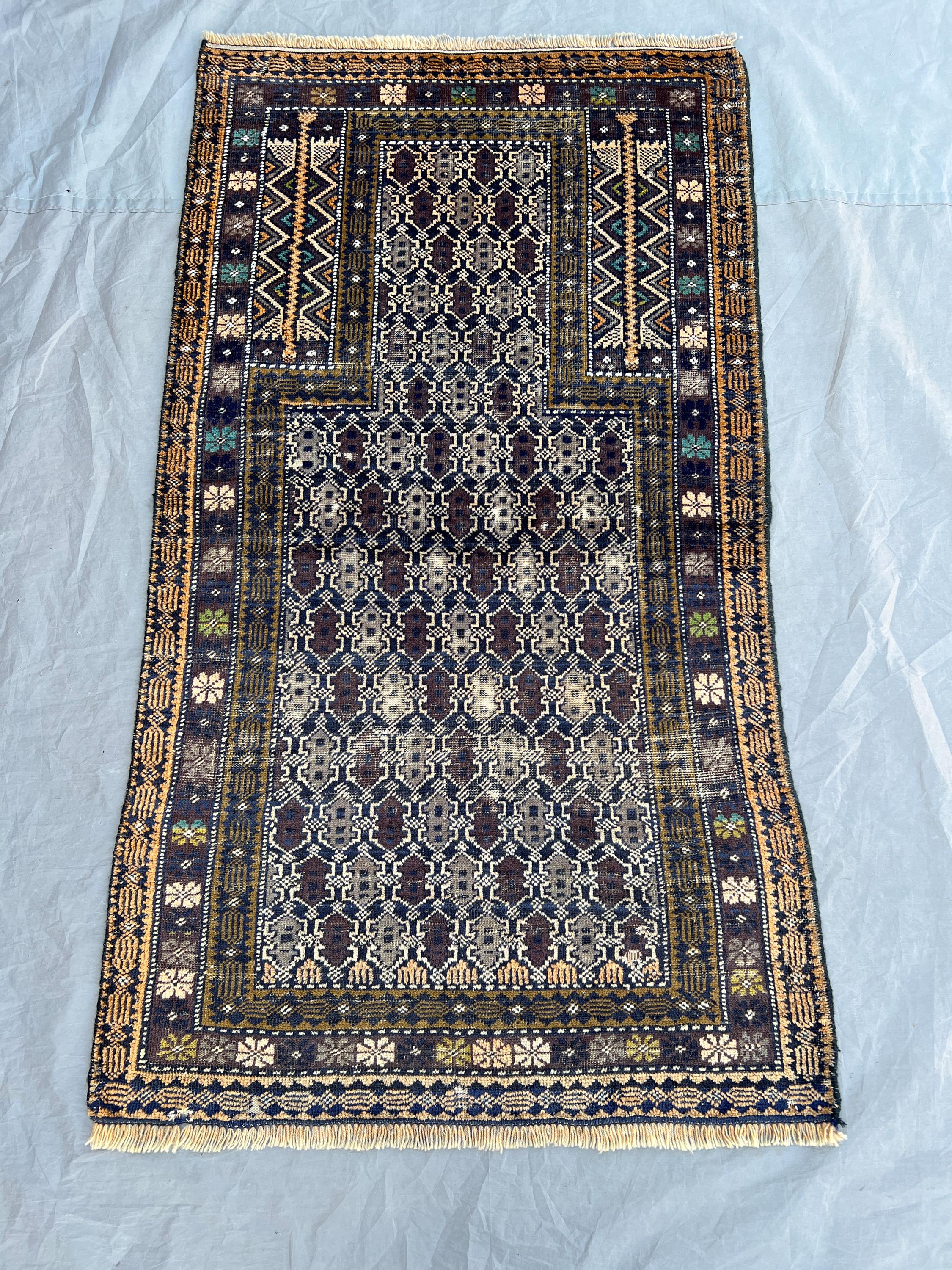 2'8x4'10 Ft Vintage Afghan Prayer Rug Navy Gold Mihrab Lattice All-Over Hand Knotted Wool Pile Rug | Bedroom Entryway Boho Home Decor