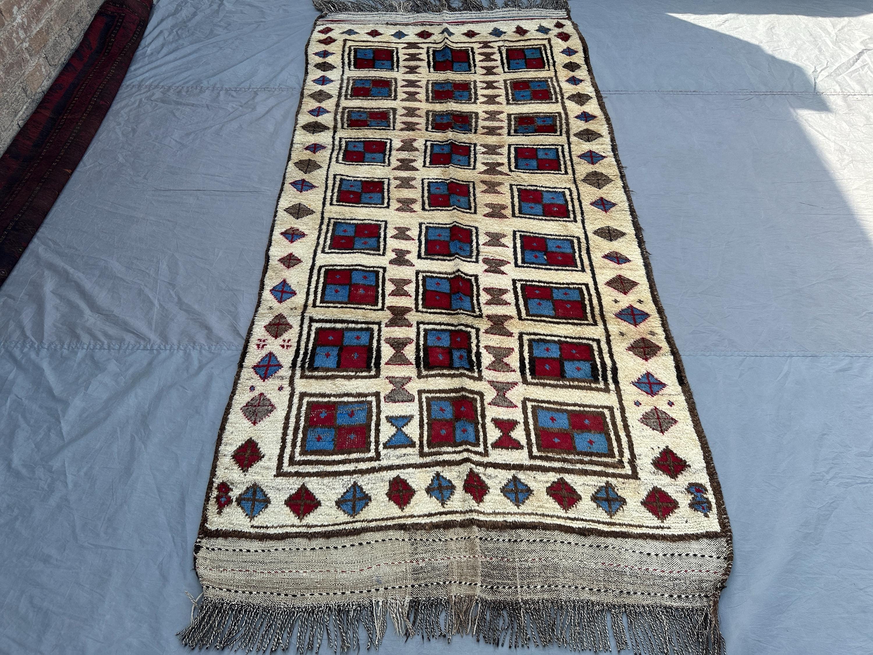4'4 x 9'8 ft Antique Taimani Baluchi Rug | Hand-Knotted Tribal Wool Carpet | Cream & Red Geometric Runner | Rare Nomadic Decor, Outdoor rug