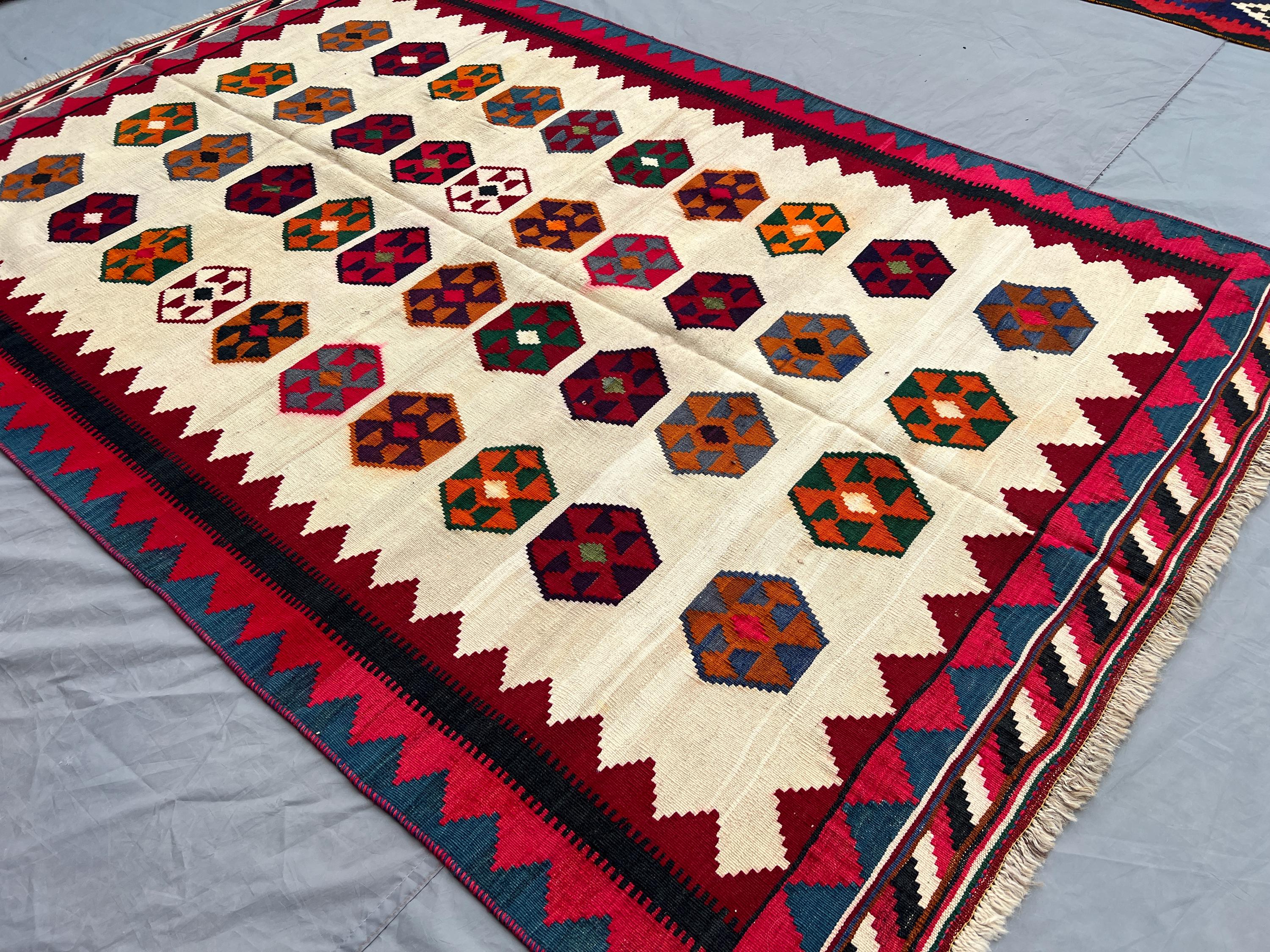 5x8 Vintage Turkish Tribal Kilim Rug Handmade Afghan Flat Weave Geometric Area Rug Home Decor Living Room Rug, Bedroom Rug, Caucasian rug