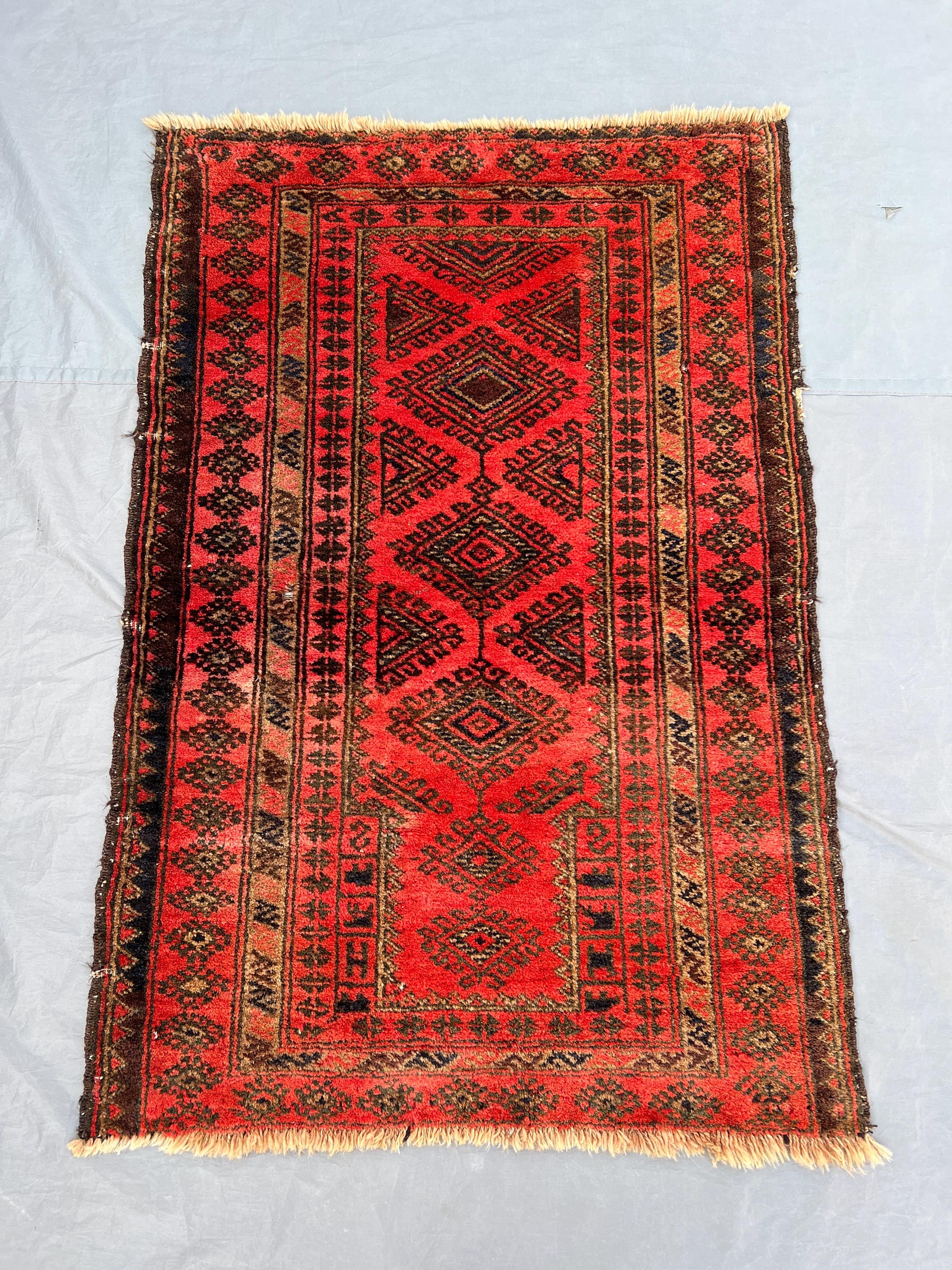 2'7x3'9 Ft Vintage Afghan Baluchi Handknotted Low Pile Accent Rug, Diamond Lozenge Chain Vivid Red Brown Wool | Boho Bedroom Decor