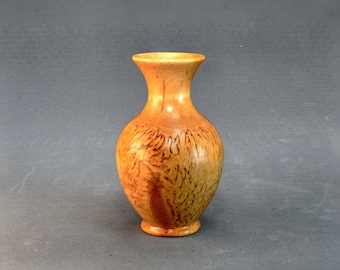Jarrón nórdico de madera, hecho a mano con abedul de Carelia, decoración natural minimalista japonesa, jarrón con flores secas.
