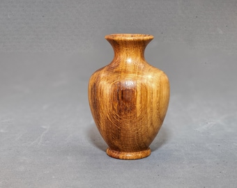 手作りの木製花瓶：レーザー彫刻による花柄デザイン - Etsy 日本