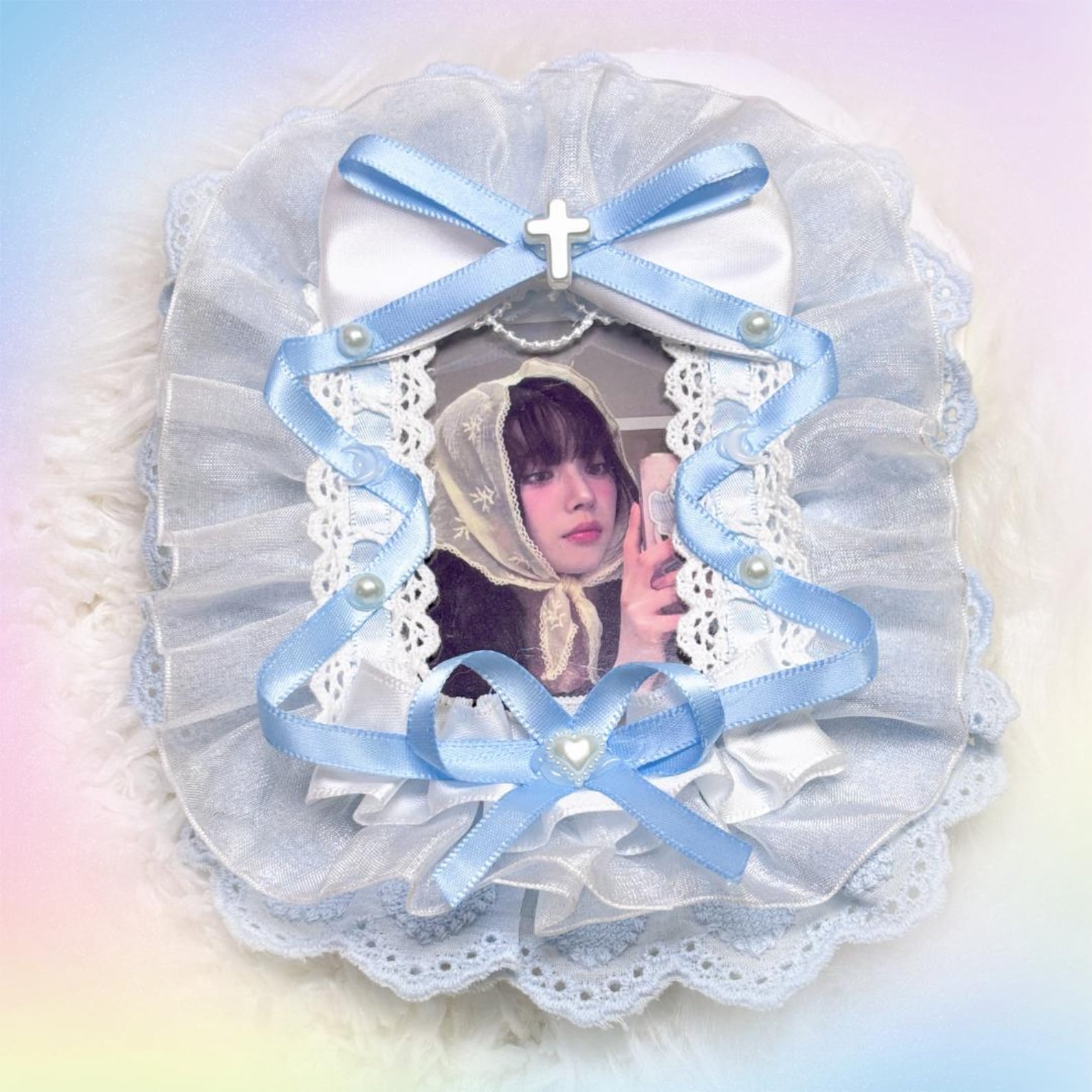 Coquette Photocard Holder - Angelic Lolita Lace Frame, Blue Ribbon Pearl Decor, Pastel Goth Keychain Trinket for Trading Cards