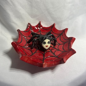 Spider Dish with Web Design | Trinket Dish, Ceramics Handmade, Ring Dish, Cute Spider gift