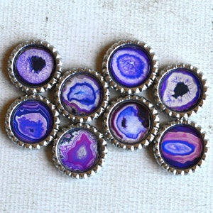 Purple Agate, Geode Bottlecap Magnets- Rock Decor- Purple Geode- Purple Magnets- Science Magnets- Locker Magnets- Geode Decor- Purple Agate