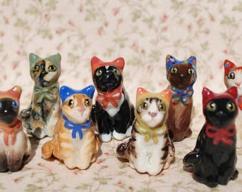 Esculturas en miniatura de gatos con gorros, hechas a mano; Ginger, Tabby, Tuxedo, Carey *PREPARACIÓN DISPONIBLE*