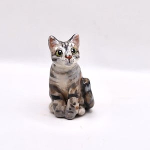 SKRÄDDARSYDD Lerkattskulptur Föreställ ett minne av ditt husdjur