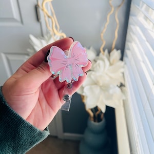 Pink Bow badge reel| retractable badge reel| nurse| teacher| pink bow | cute badge reel