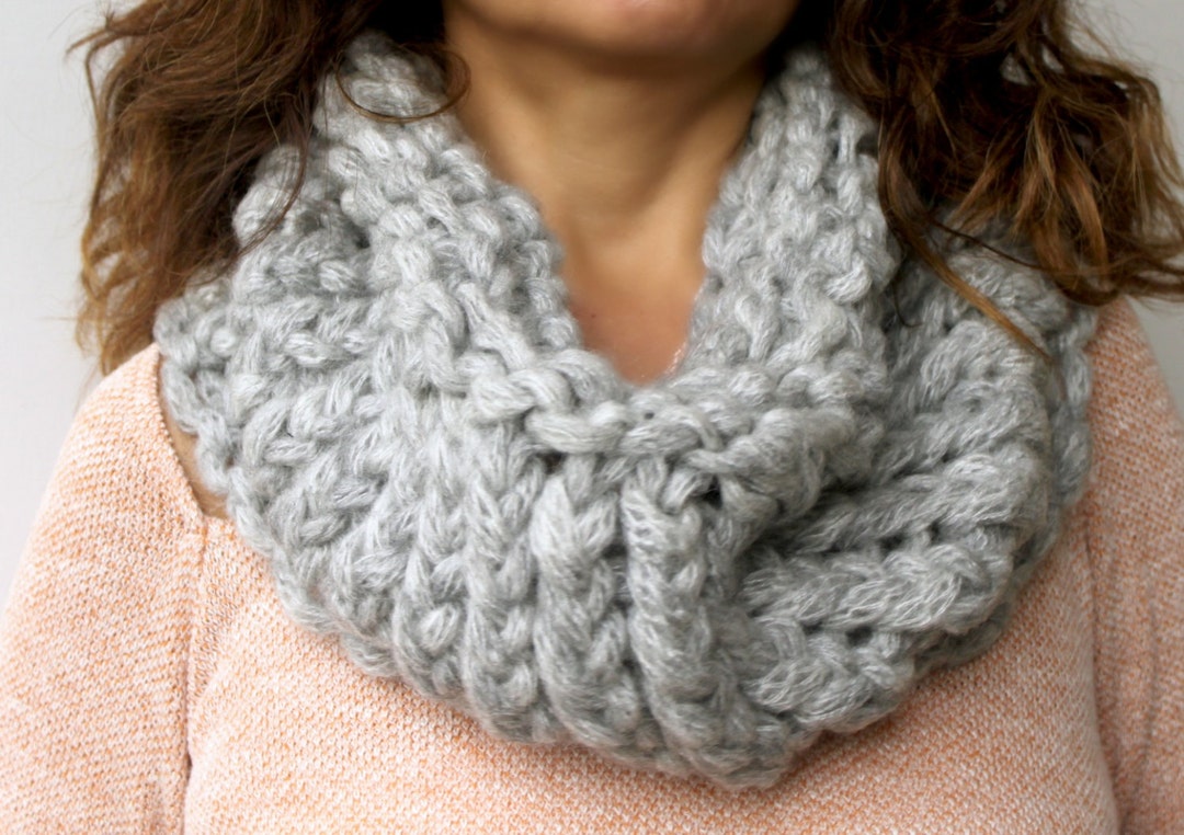 Chunky Knit Scarf, Thick Cowl Scarf, Light Grey Scarf, Autumn Cowl ...