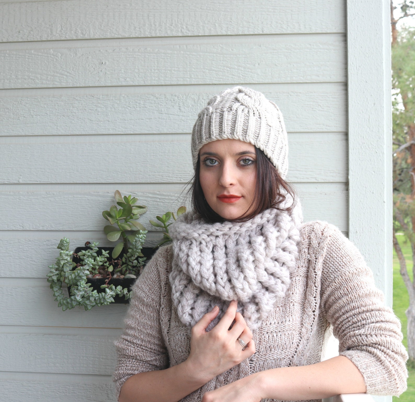 Oatmeal Thick Cowl, Hand Knit Scarf, Chunky Knit Scarf, Women Cowl ...