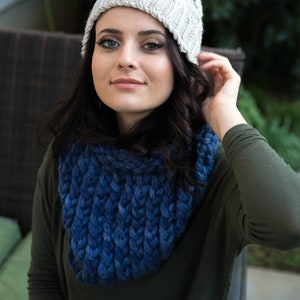 Denim Blue Thick Cowl, Winter Accessories, Hand Knit Scarf, Chunky Knit Scarf, Women Cowl Scarves, Single Loop Wrap