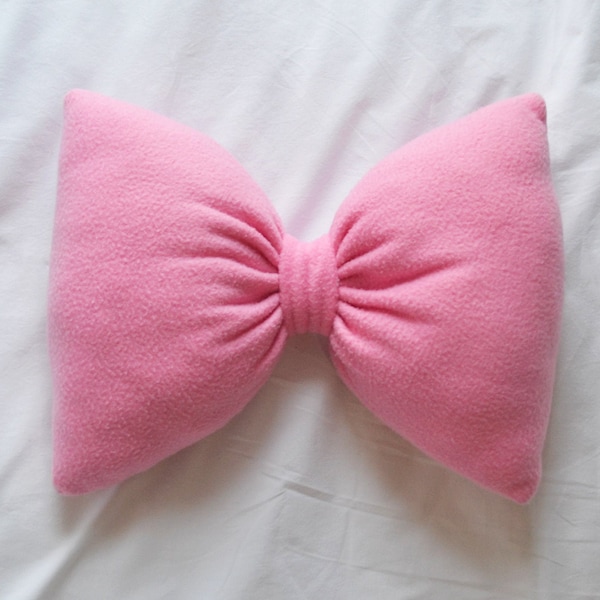 Bow Pillow / Plush