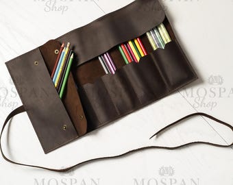 Paint brush holder, Leather pen case, Leather pencil roll, Leather pencil organizer, Leather artist case, Leather artist roll
