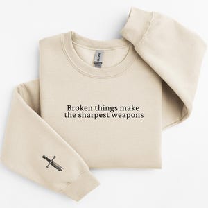 Broken Things, When The Moon Hatched Sweatshirt, Sarah A. Parker Shirt, Romantasy Merch, Fantasy Book Lover Crewneck, Gift for Her image 3
