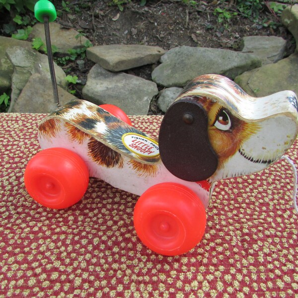 Vintage Fisher Price fp Little Snoopy 693 dog pull toy 1968 1965 wood plastic