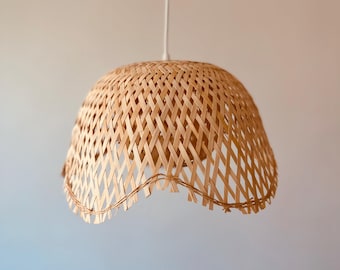 Natural Bamboo Pendant Light Handmade Woven Lampshade Eco Friendly Ceiling Lamp Boho Home Lighting Rattan Light Fixture