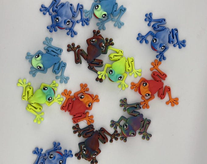 3 Magnetic Articulated Frogs, Assorted Color Frog Squad, Cute Fridge Magnets, Flexible Desk Buddy, Funny Small Gift