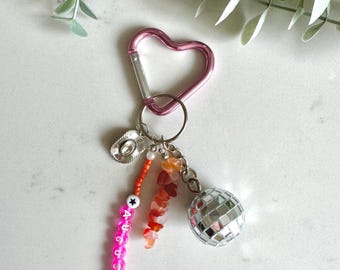 Taylor Swift themed heart carabiner keychain with cowboy/reputation snake charm - choice of colours and styles with cute Swiftie packaging