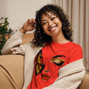 Minimalistisches Schmetterlings-Grafik-T-Shirt für Frauen - Lässiges und bequemes T-Shirt für Mütter, Muttertagsgeschenk Personalisiertes T-Shirt für Frauen und Mütter