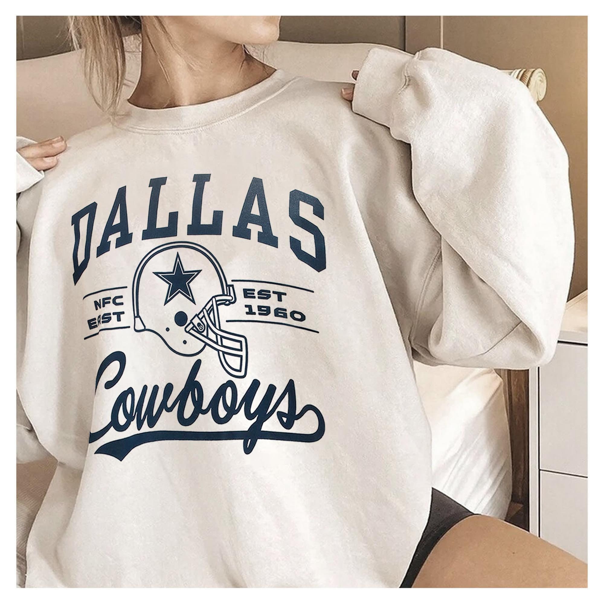 Discover Vintage Dallas Football Crewneck Sweatshirt