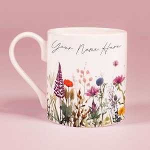 Wildblumen Wiese *Bone China Tasse | Aquarell botanisches Design | Hübsche personalisierte Geschenkidee für Mama / Mama / Mutter