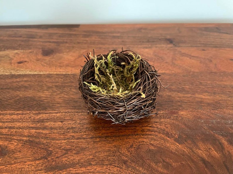 Kleiner Vogel im Nest Kardinal Keramik Vogel Miniatur Keramik Porzellan Ton Tier Skulptur Dekorative Wohnkultur Ornament Figur Bild 8