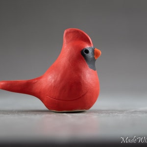 Kleiner Vogel im Nest Kardinal Keramik Vogel Miniatur Keramik Porzellan Ton Tier Skulptur Dekorative Wohnkultur Ornament Figur Bild 3