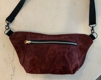 Rustic red/burgundy  waxed Canvas Fanny Pack Crossbody Pack versatile gender neutral Rustic