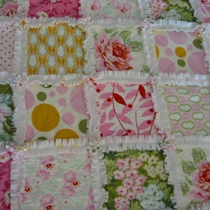 Rag Quilt PDF Pattern Directions  Learn how to make your own rag quilt, it&#39;s so easy