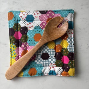 Patchwork Hexagon  / Potholder /Kitchen Trivet / Insulated   / Hostess Gift / Housewarming  Gift Ruby Star Society Fabric