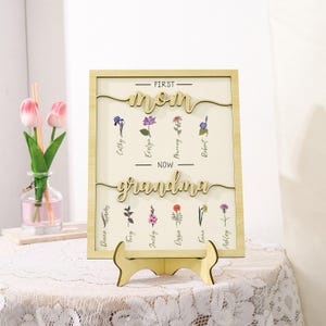 Letrero familiar de madera con flor de nacimiento personalizada con nombres de niños personalizados para mamá y abuela, regalos para el día de la madre.