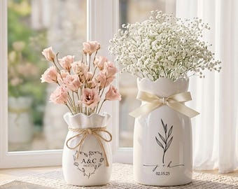 Personalisierte Hochzeit Blumenvase, individuelles Verlobungsgeschenk für Paar, Brautpaar Keramikvase, Brautdusche Geschenke