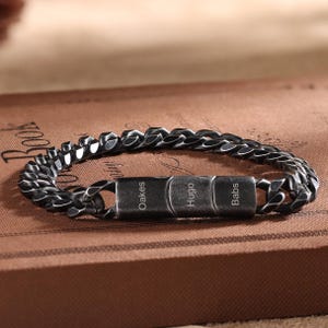 Gepersonaliseerde Cubaanse schakelarmband, zwarte roestvrijstalen kinketting, hiphopketting, naamarmband, vader-vaderarmband