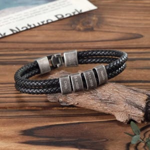 Pulsera personalizada con nombre vintage para hombre - Pulsera con nombre familiar y cuentas grabadas para papá - Joyería para hombre - Regalos de aniversario de Navidad