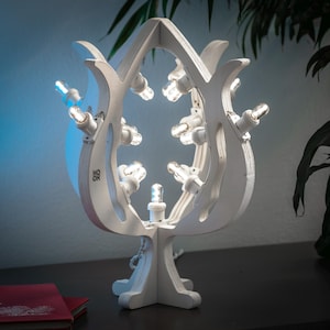 Lampada Pumo Salentino Fatta a mano – Luminaria Pumo Salentino Artigianale – Un'Opera d'Arte Luminosa che Unisce Tradizione e Modernità