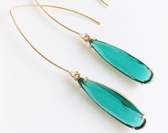 Minimalist Gold Threader Earrings for Women, Emerald Green Statement Dangle Earrings, Emerald Wedding Earrings