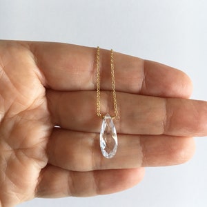 Gold Necklace Dainty Chain, Gold Pendant Necklace for Women, Crystal Teardrop Necklace Gifts for Wife, Minimalist Jewelry Necklace Gold image 4