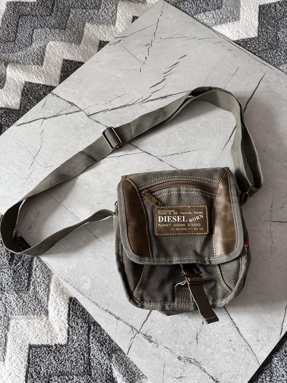 Vintage Diesel Born Y2K Messenger Bag - Olive Green - Adjustable