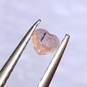 Bicolor Sapphire Opalescent Sapphire Heart Sapphire 0.155ct Natural Sapphire Gemstone, Silky Sapphire, Milky Sapphire, Milk Sapphire.